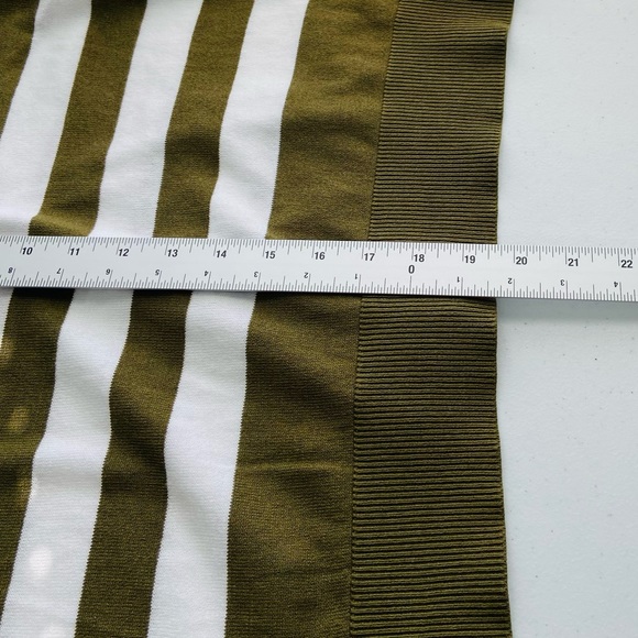 Michael Kors Sweater Women’s Medium Olive White Cardigan Striped Long Sleeve. - Picture 12 of 12